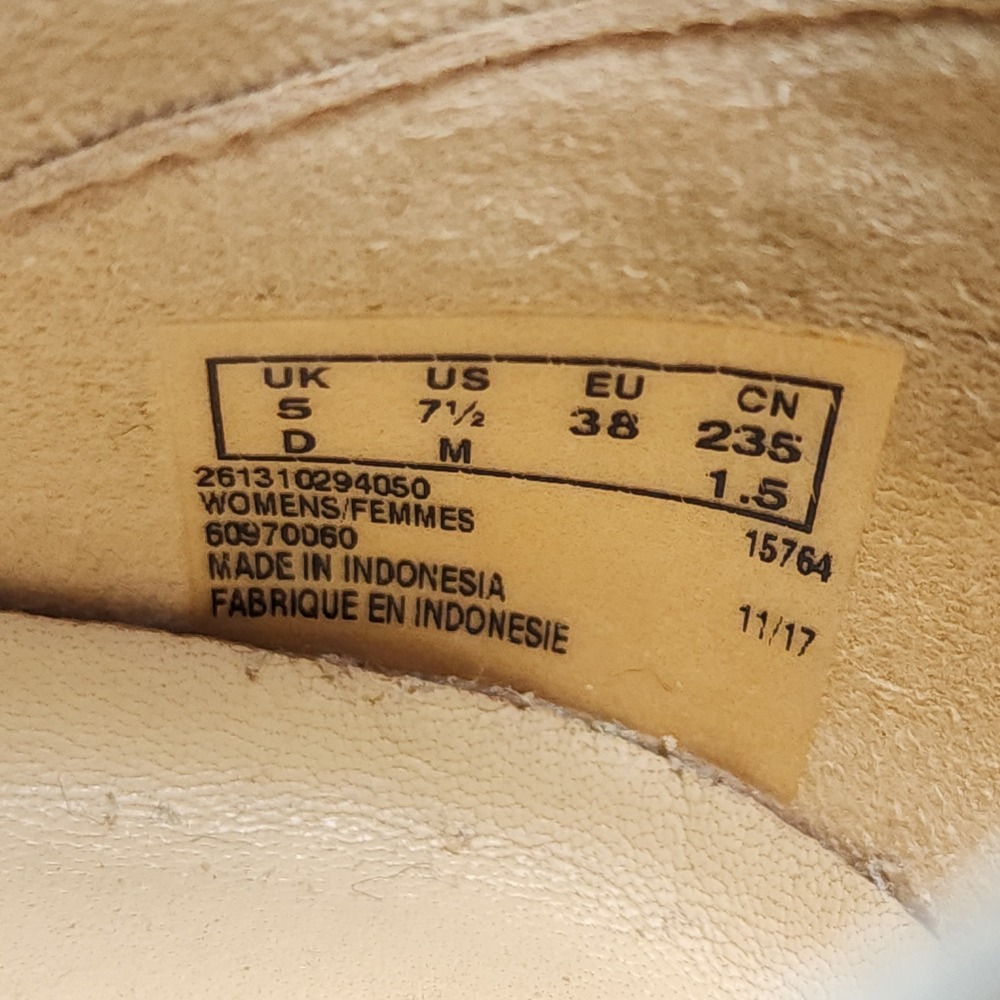 Clarks Sneakers 7.5 Women Hidi Holly Gray Suede Nubuck Leather Lace‎ Up Gum Sole - Picture 11 of 13
